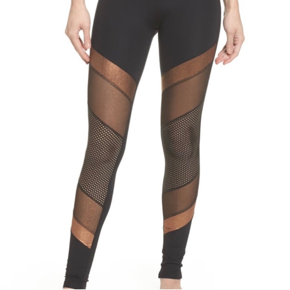 Beyond Yoga Highwaisted "Soliel" leggings